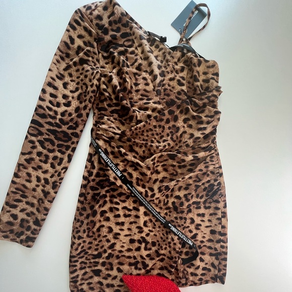 PRETTYLITTLETHING DRESS - Picture 5 of 14